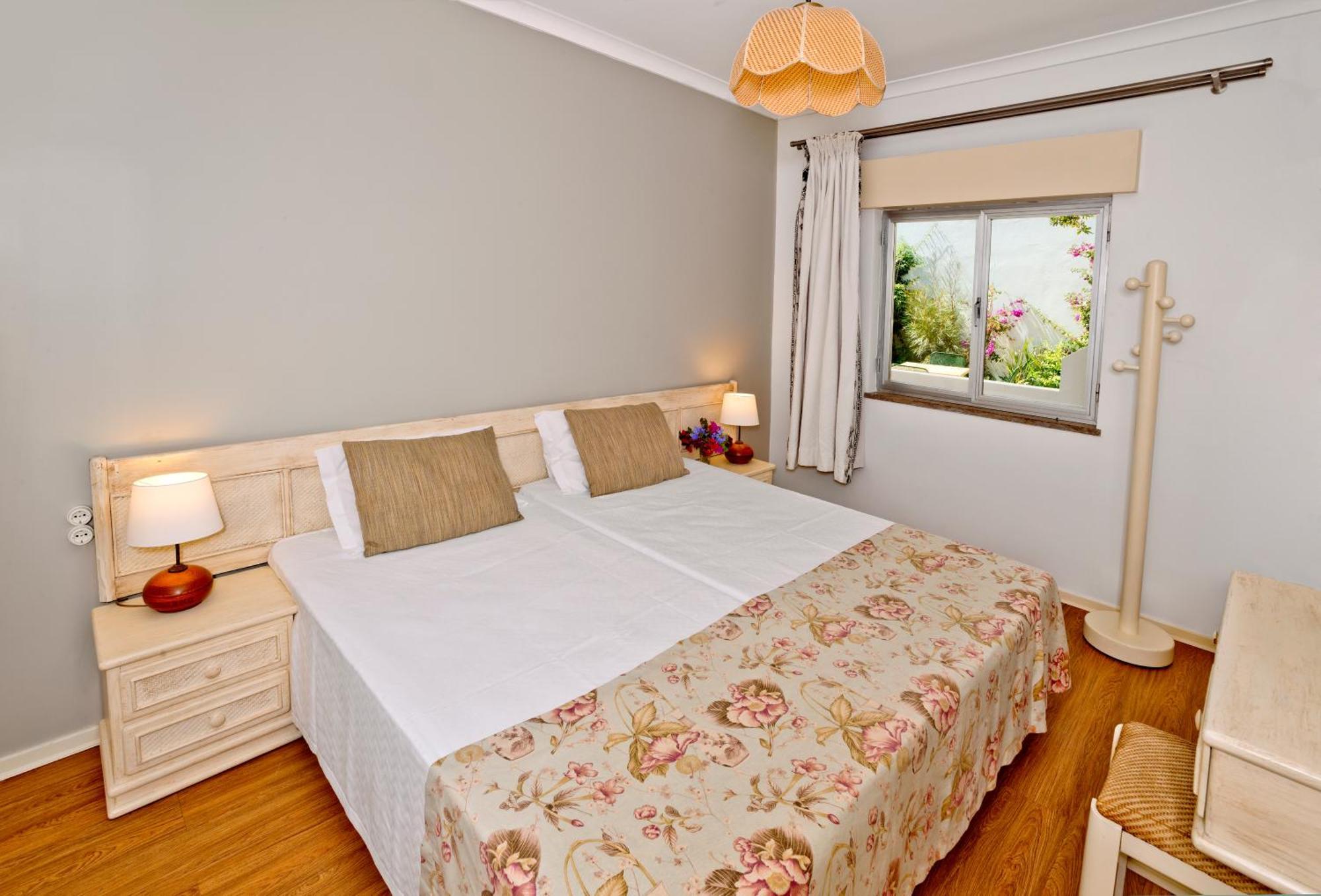 Alfagar Cerro Malpique Aparthotel Albufeira Quarto foto